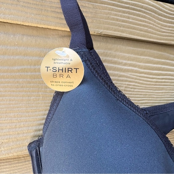 Wacoal T-Shirt Open Front Black Underwire Bra NWT 32D - Picture 2 of 5